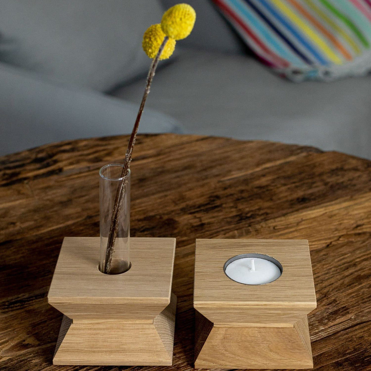 Kerzenhalter & Blumenvase 'Josef' | B 7,9 x T 7,9 x H 5,4 cm | Eiche