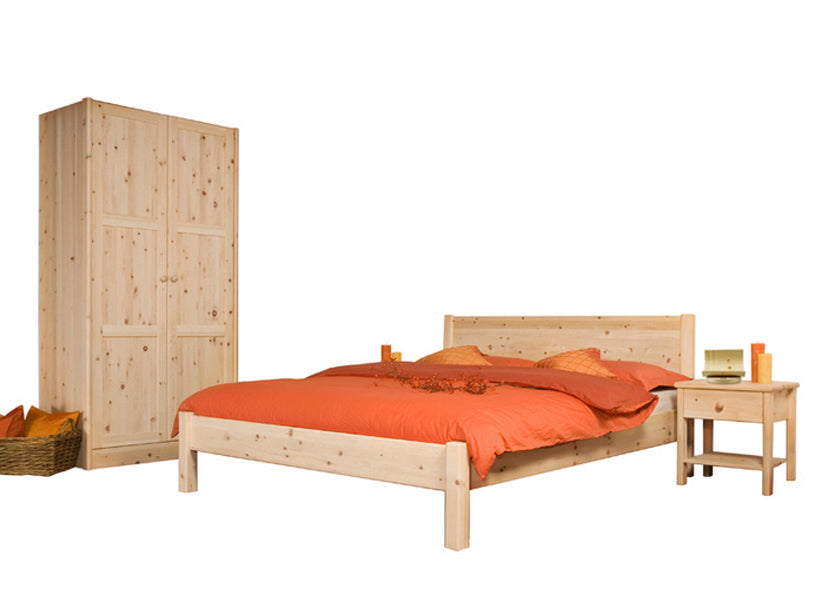 Klassisches Doppelbett 'Dream Base' - aus Astfichte 160x200