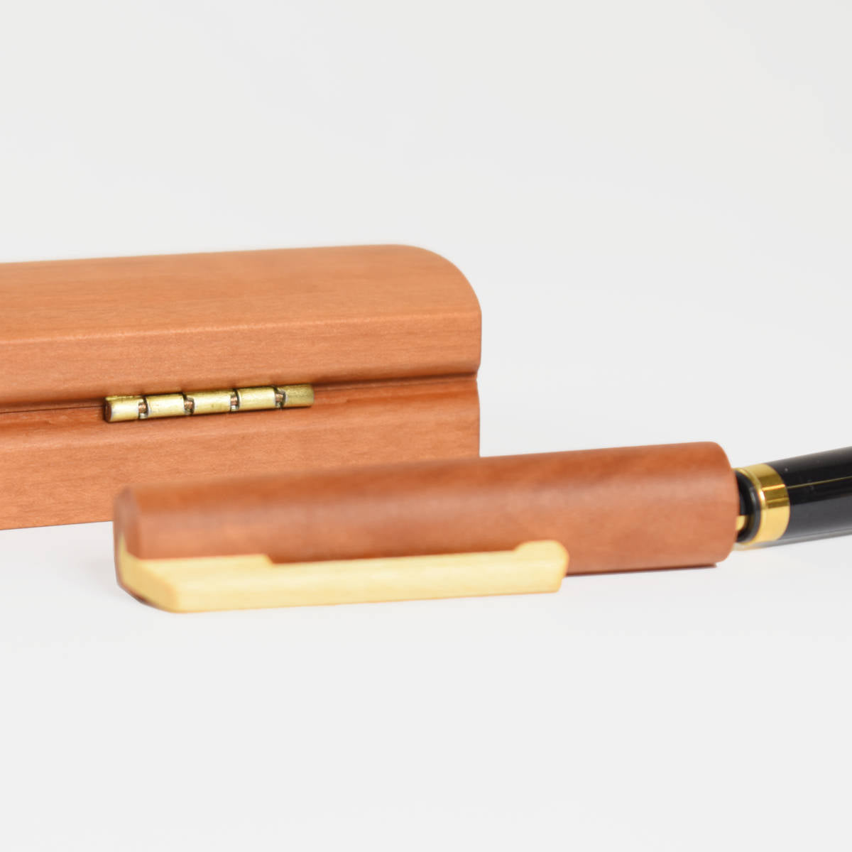 Set Füller mit Tinten-Konverter und Etui aus Birnenholz geölt - Nachhaltigkeit aus Deutschland