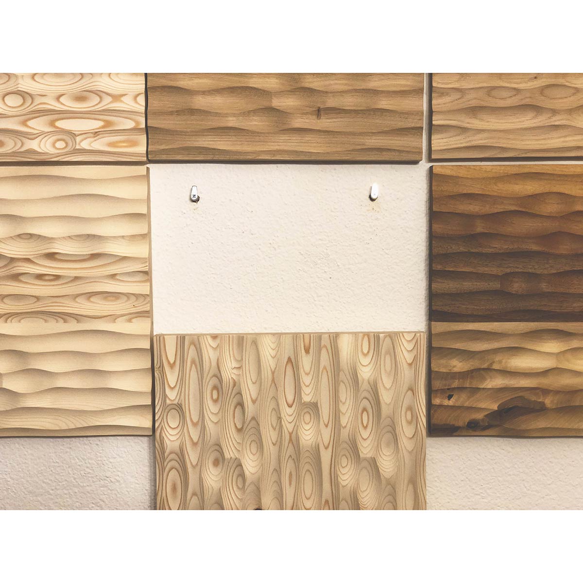 Zirben Wandpaneele 'Wall of Shine' - 33 x 33 cm | Schallregulierung