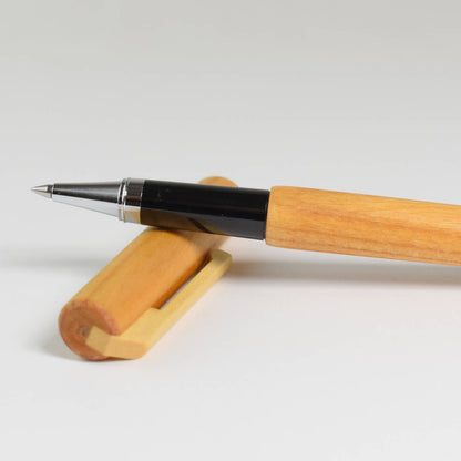 Tintenroller aus edlem Holz  'Ball Pen' | Ahorn lackiert