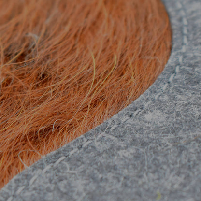 Stylisches Sitzkissen aus Filz mit Motiv ‘Cozy’ herz_hellgrau