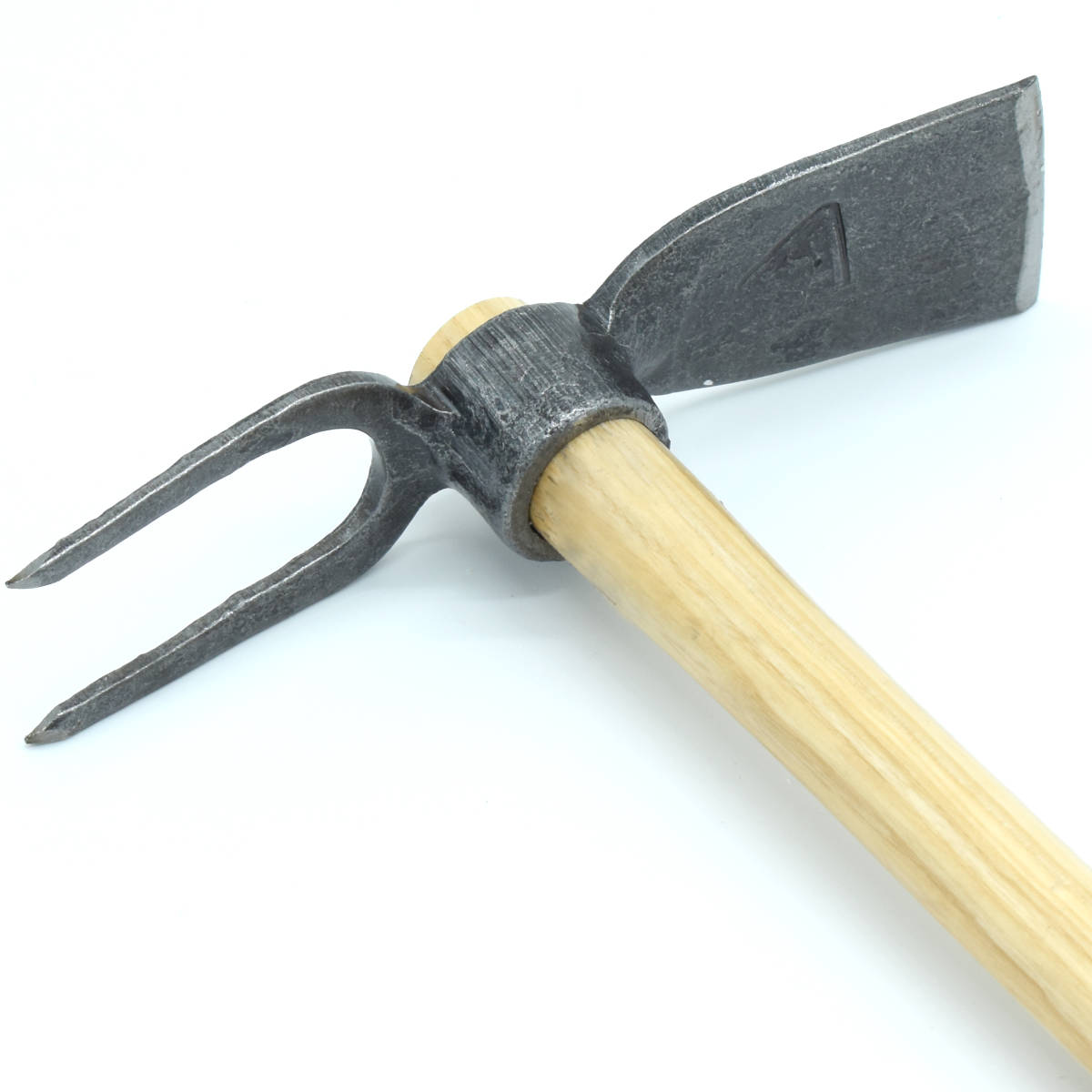 Gartenhacke 'Krafts' - 2 Zinken handgeschmiedet 40cmstil eschenstil
