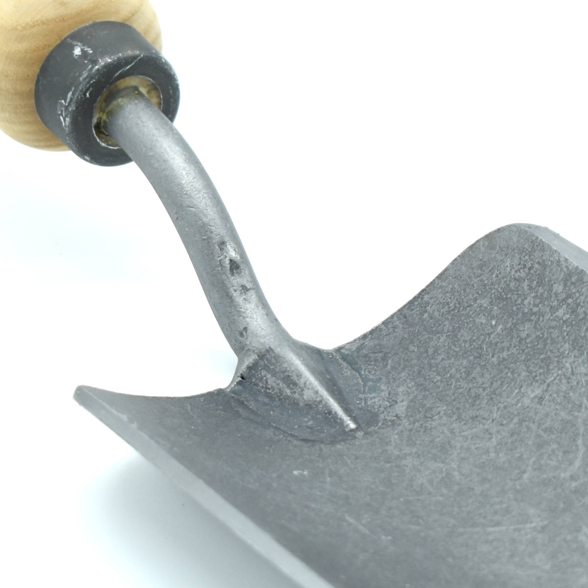 Pflanzkelle 'Krafts' - handgeschmiedet 14cm Griff aus Eschen