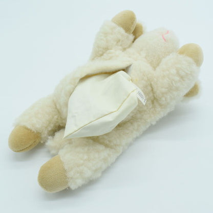 Kuscheltier aus Schafwolle mit Kirschkern Füllung 'Cherry Belly' 24 cm Länge - Handarbeit aus Österreich
