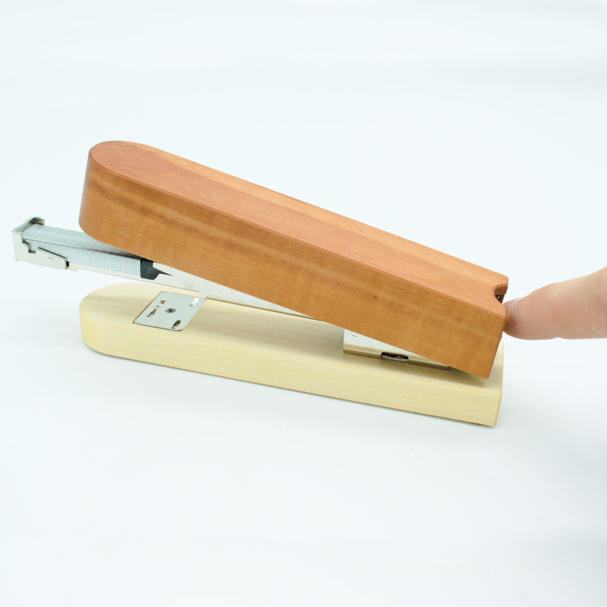 Hefter aus Holz in verschiedenen Variationen - 'Stapler' kirsche hefter