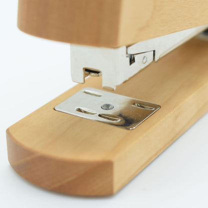 Hefter aus Holz in verschiedenen Variationen - 'Stapler' kirsche hefter
