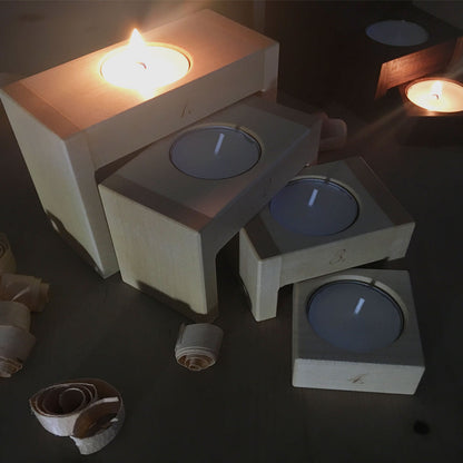 Adventsleuchter - 'Four Steps' ahorn