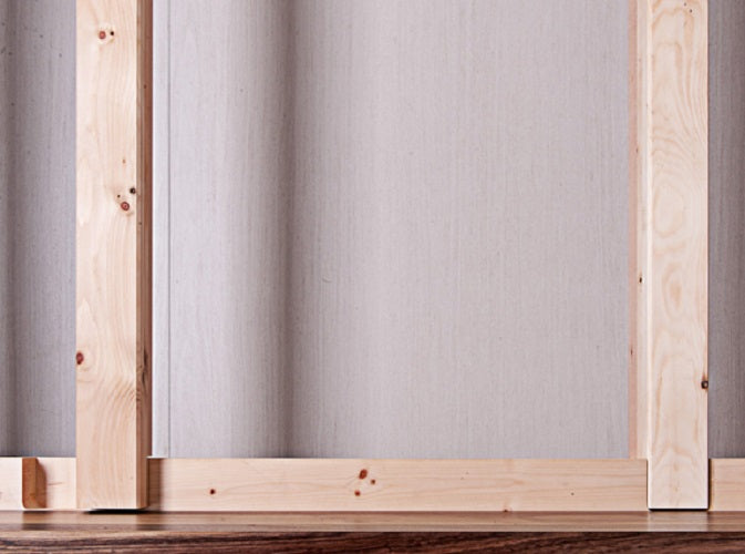 Klassisches Massivholzbett 'Style' -  90x200 Astfichte mit Wasserlack behandelt