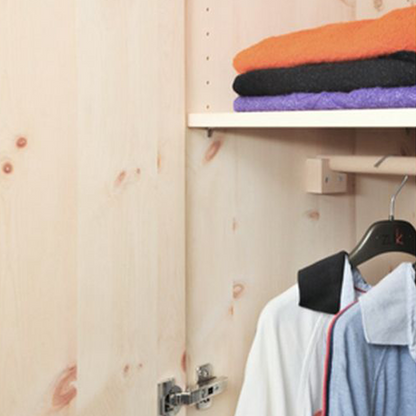 Schlafzimmerschrank in Zirbe und Fichte - 'Romeo & Juliet' - Zirbe