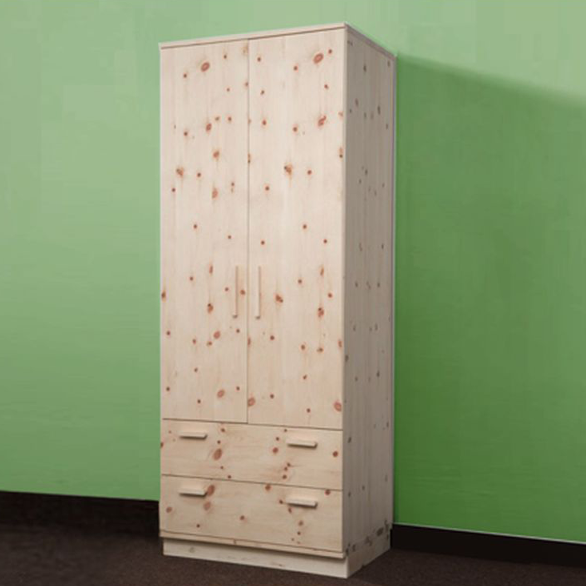 Schlafzimmerschrank in Zirbe und Fichte - 'Romeo & Juliet' - Zirbe