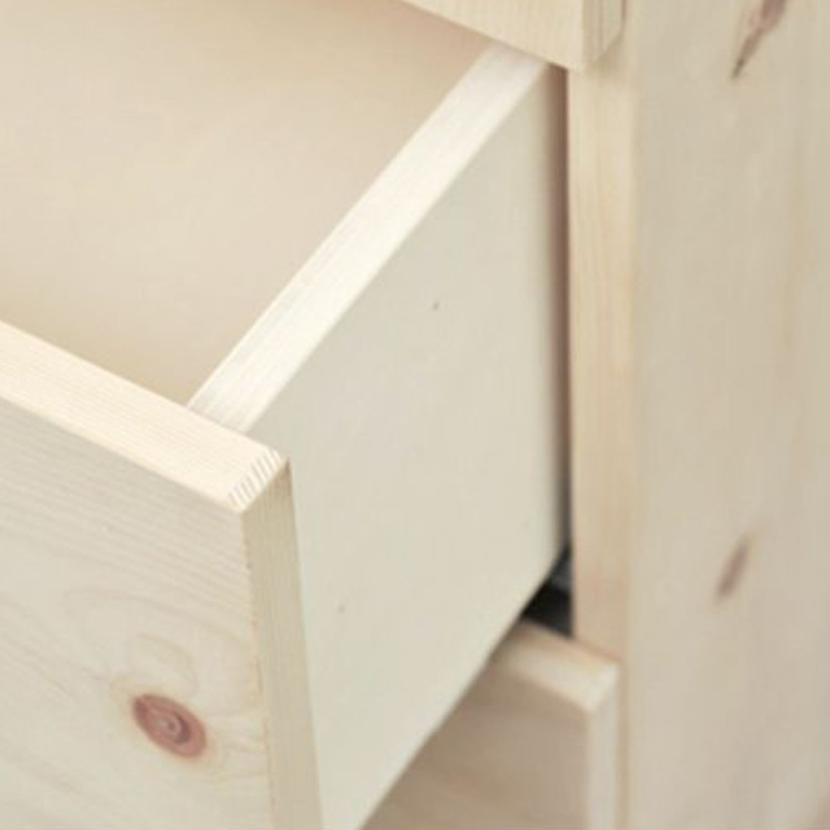 Schlafzimmerschrank in Zirbe und Fichte - 'Romeo & Juliet' - Zirbe