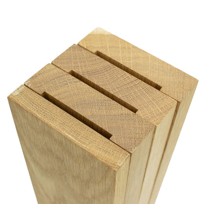 Messerblock aus Eiche | natur ungeölt |  magnetisch |B9 x L12 x H25 cm