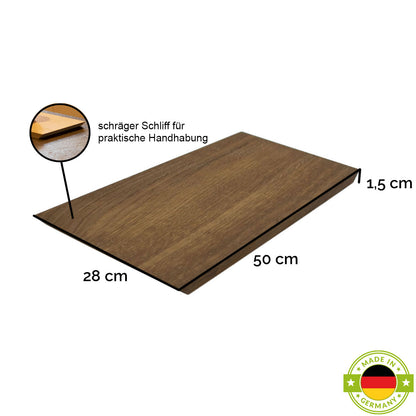 Schneide- und Jausenbrett 'Slope'  | dunkel geräuchert und natur geölt | L50 x B28 x H1,5 cm | abgeschrägte Seitenkanten