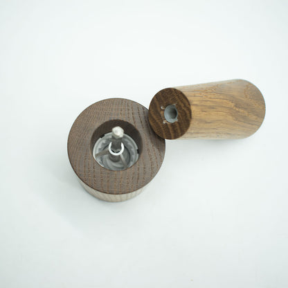 Salz- oder Pfeffermühle | nieder | Ahorn | mit Magnetkappe | DM 6 x H 11 cm