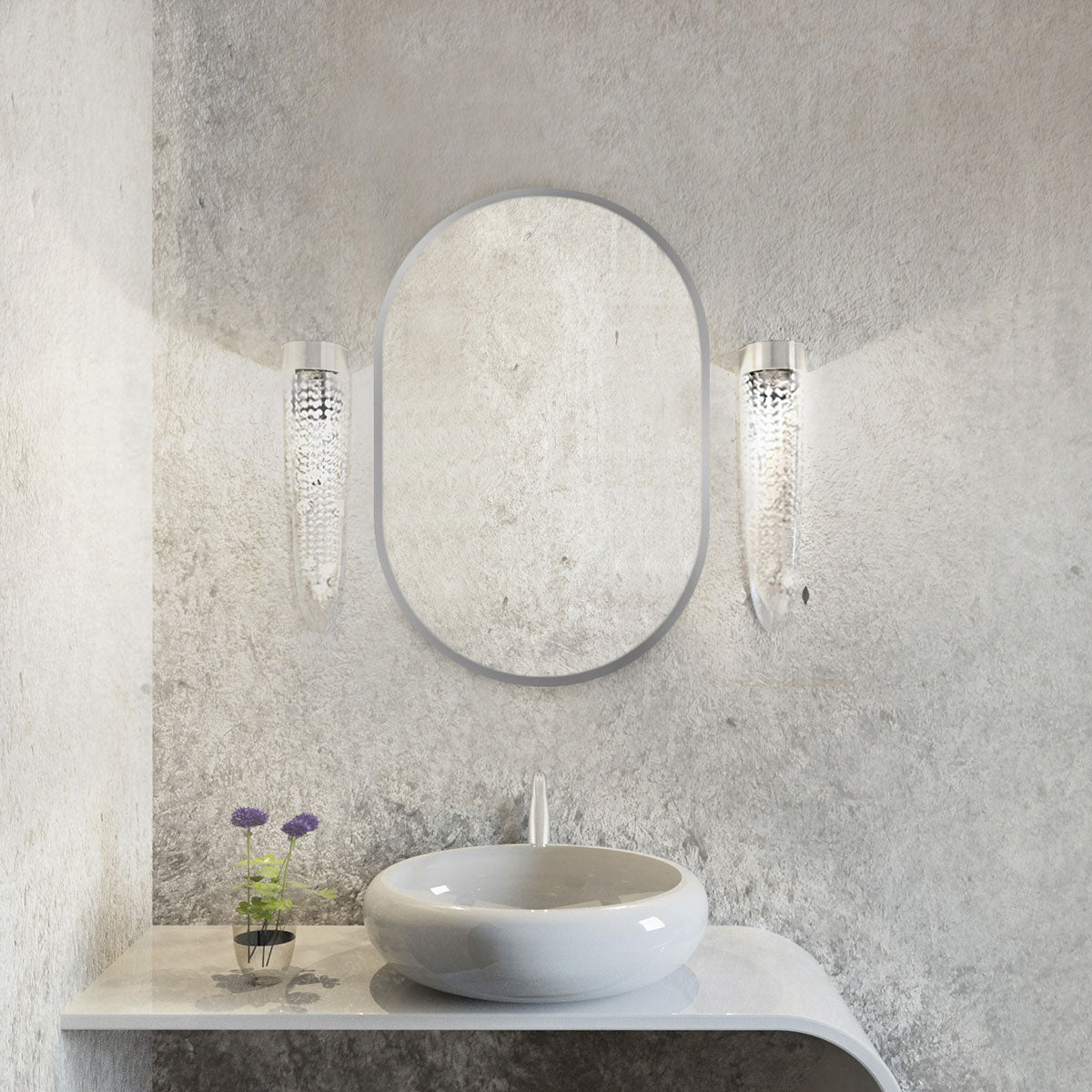 Spiegel pastillenförmig 'Pille' | 95 x 40 cm | in silber | Manufactured in Europe