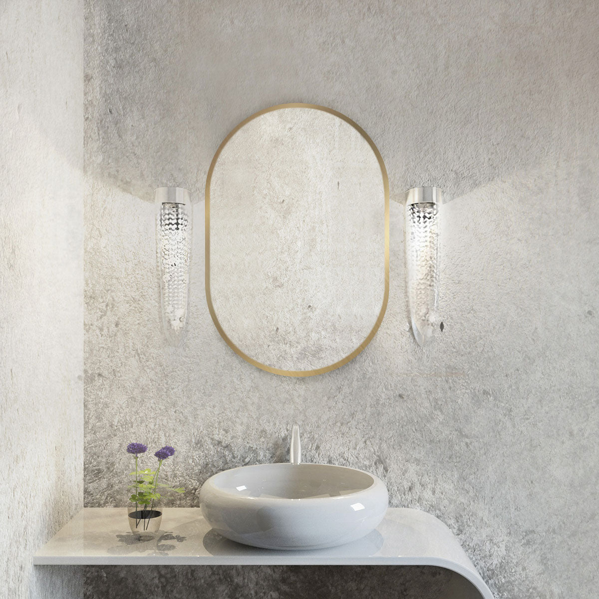 Spiegel pastillenförmig 'Pille' | 95 x 40 cm | in gold | Manufactured in Europe