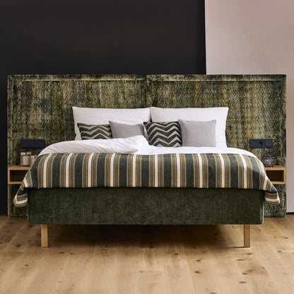 Schlafsystem Bett GrandLuxe | 200 x 180 cm |  elektrisch | Wendematratze | HygeinePlus Topper | Stoff grün
