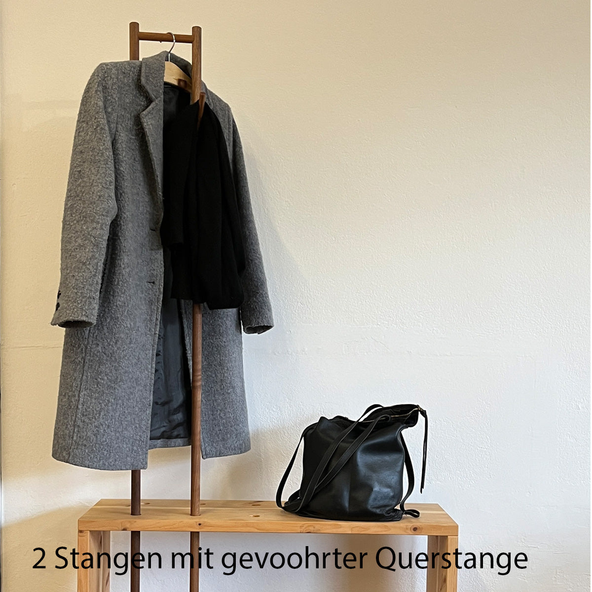 Garderobe 'MyStyle' - Medium | L 100 x T 30 x H 45 cm | Fichte |  3 cm |  3 Stangen  verschiedenen Ästen Nuss