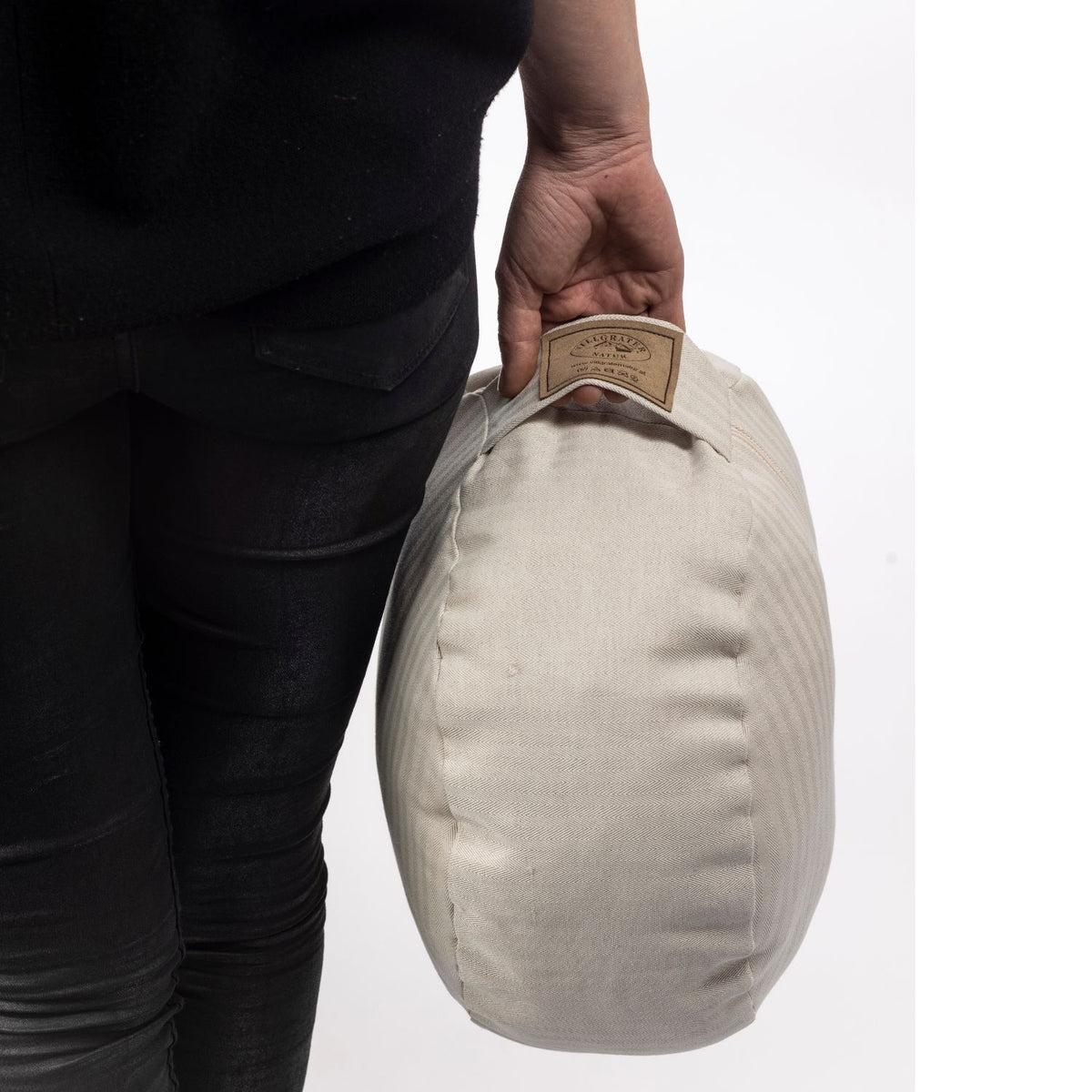 Sitzpouf 'Back'| Leinenhülle gefüllt mit Dinkelspelzen | DM 35 cm x H 15 cm | 1,6 kg