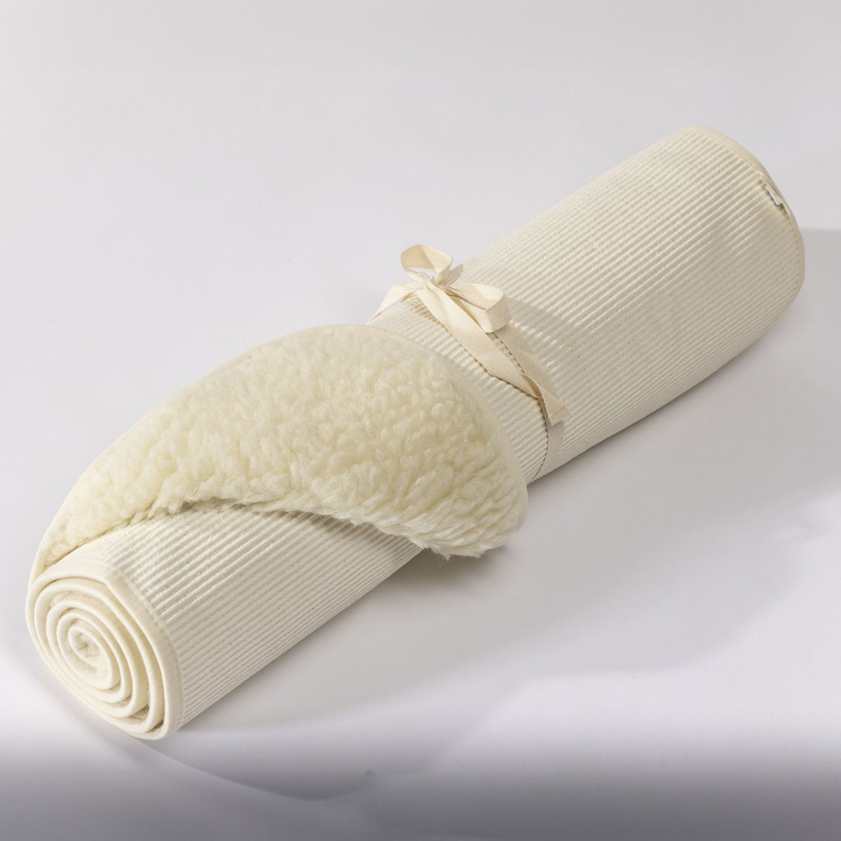 Yogamatte Flow & Strength | aus Naturlatex und Schafschurwolle |