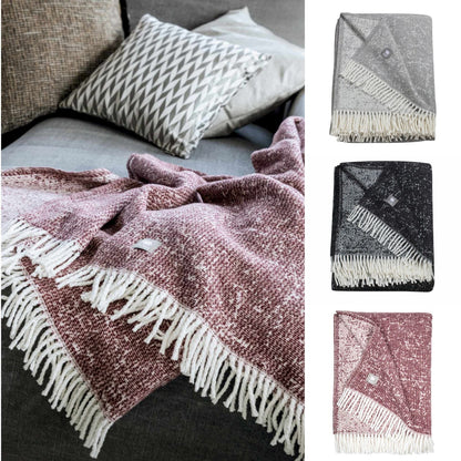 Kuscheldecke 'Ease' | 140x200 cm | BW und PA | Strukturmuster | Grau |  waschbar
