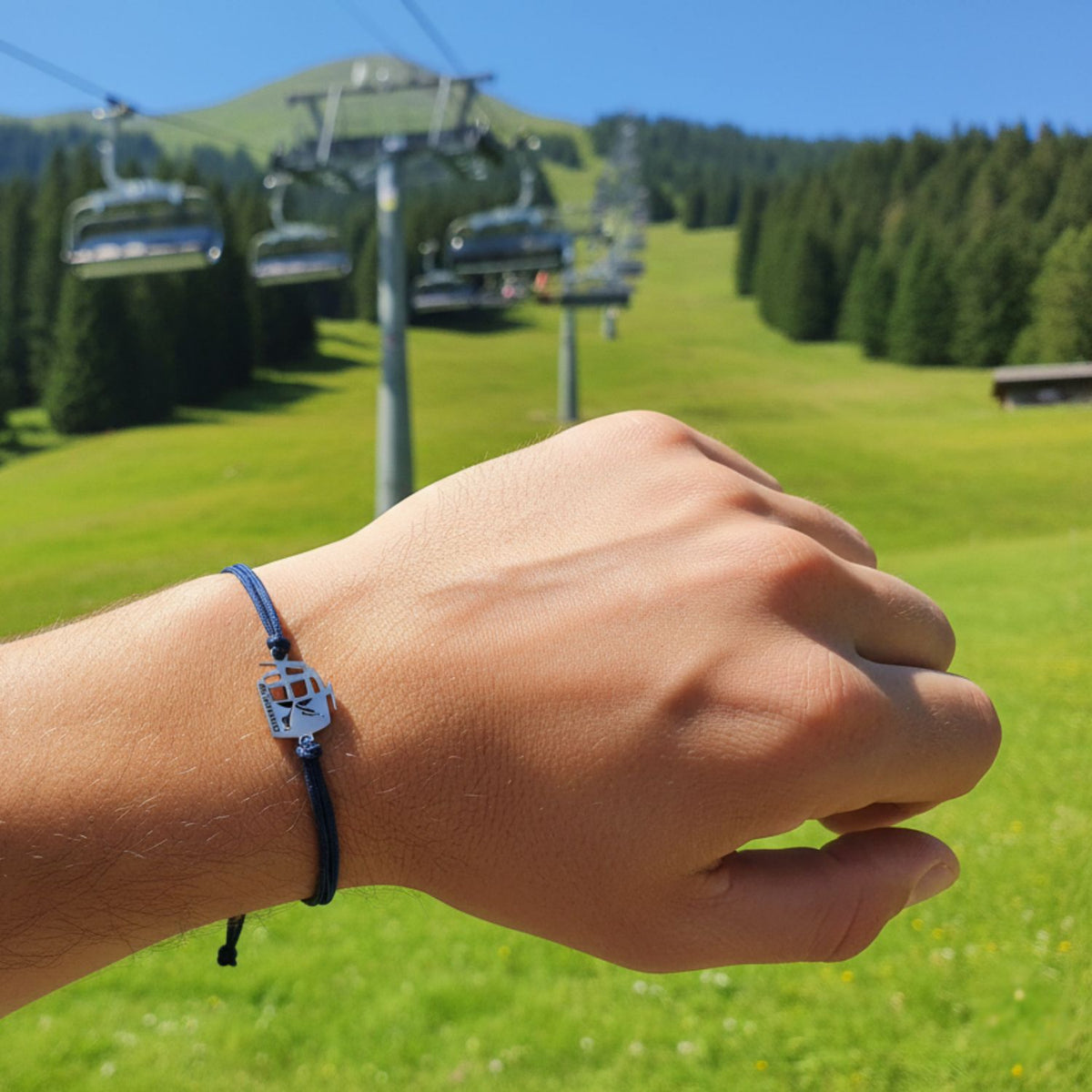 Obertauern Armband 'Gondel' | Anhänger Gold/Band Pink