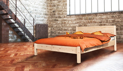 Klassisches Doppelbett 'Dream Base' - aus Astfichte 160x200