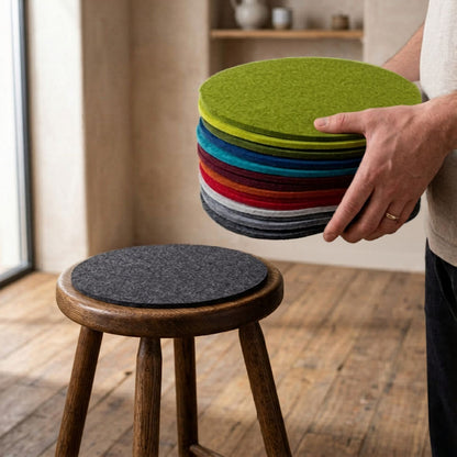 Sitz- oder Tisch-Auflage 'Color' | rund | aus 100% Schafwolle | Lind Grün | Durchmesser 34 cm | Materialstärke 5 mm | Made in Germany