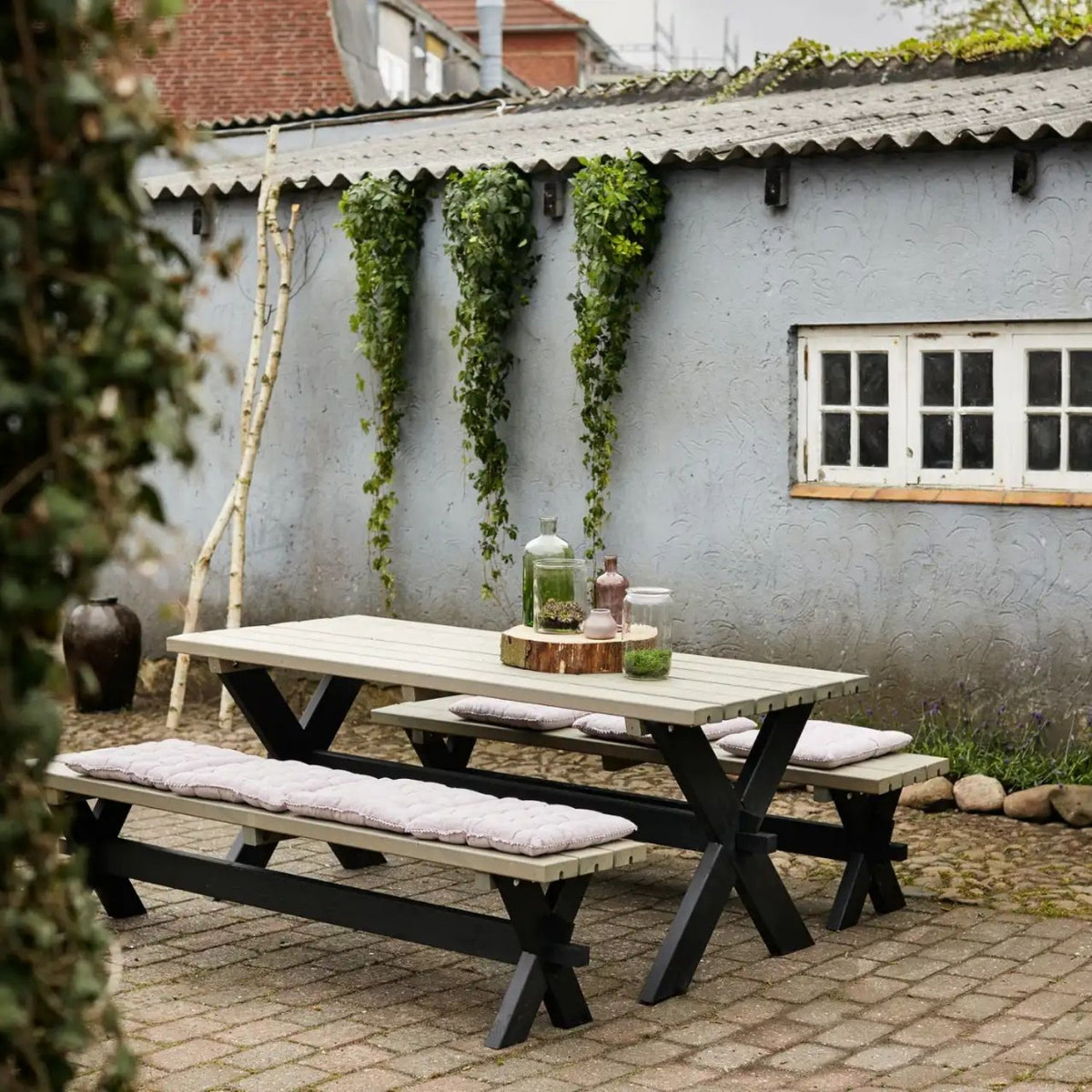 Planken-Gartenbank 'Nostalgie' | L 177 x B 38 x H 44 cm | Kiefer | Graubraun/Schwarz