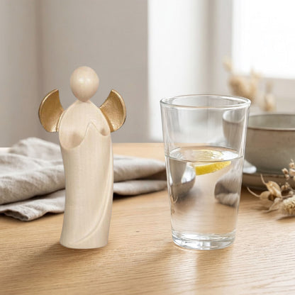 Engel 'Aurelia' | betend | Ahorn | gewachst Gold | 11,5 cm