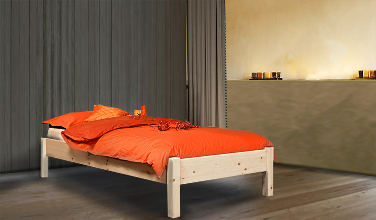 Dream Base' - Einzelbett aus Zirbe ohne Rückenlehne in den Maßen 90 x 200, Höhe 50 cm. Lattenrosttiefe 13 cm - Meisterstück handemade aus Südtirol