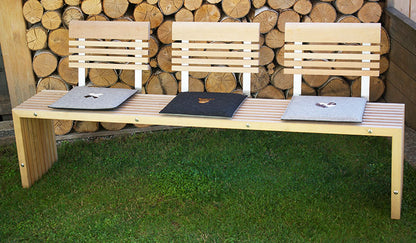 Stylisches Sitzkissen aus Filz mit Motiv ‘Cozy’ herz_hellgrau