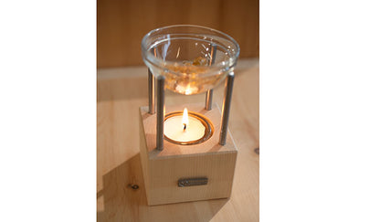 Duftlampe aus Zirbe 'Pine Fragrance' | 25 g Weihrauch im Sackerl