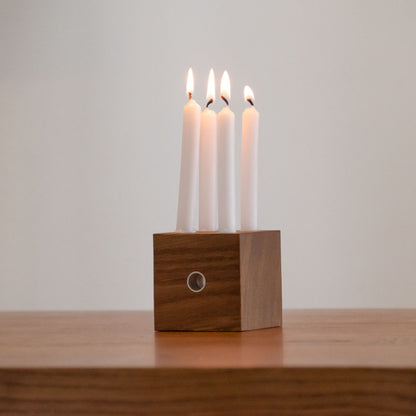 Kerzenwürfel 'Advent und mehr' | 7 x 7 x 7 cm | Eiche hell geölt | inkl.10 Christbaumkerzen weiß